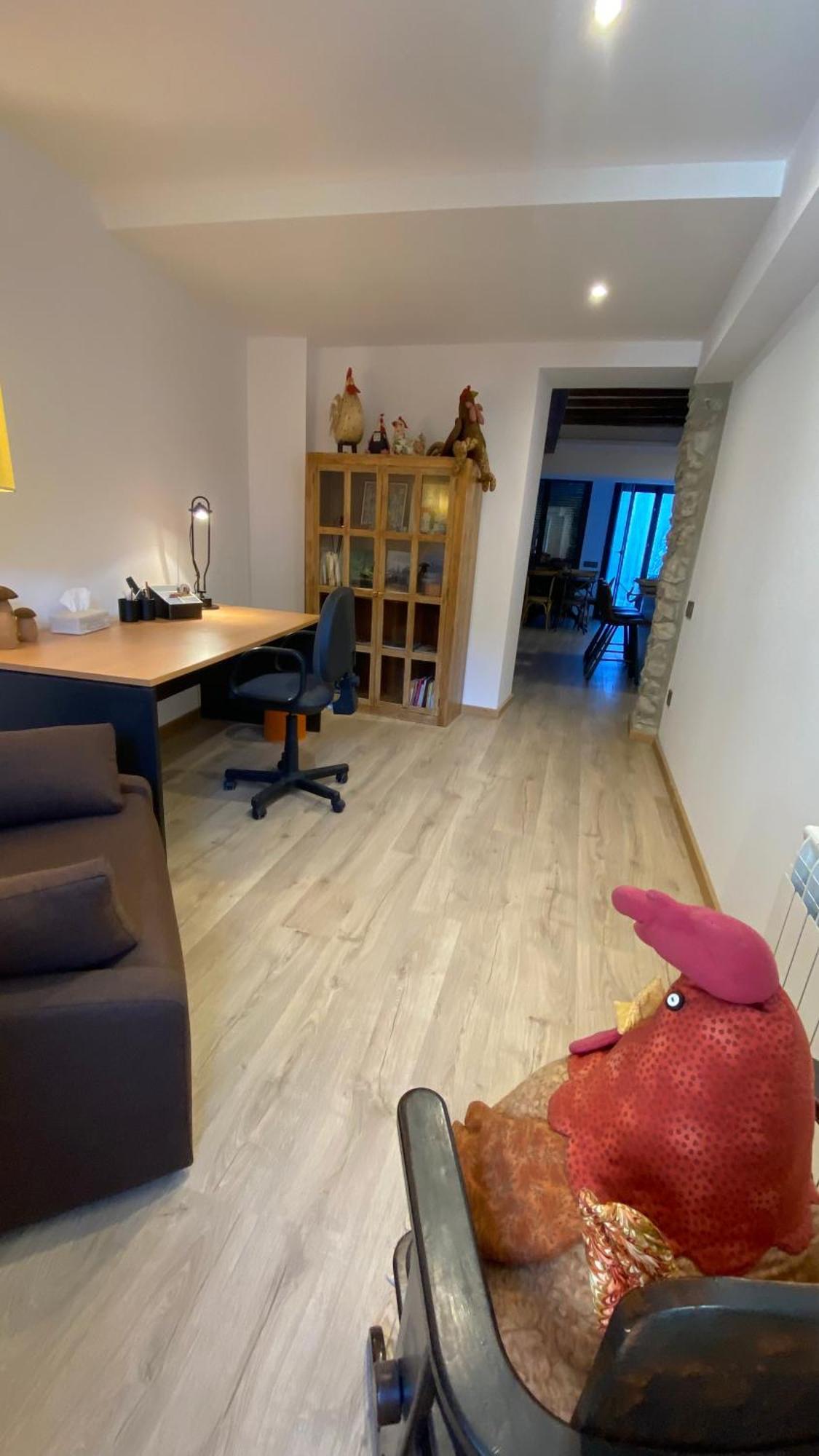 Pis Turistic De 170 M2 A La Placa Porxada De Baga Ngoại thất bức ảnh